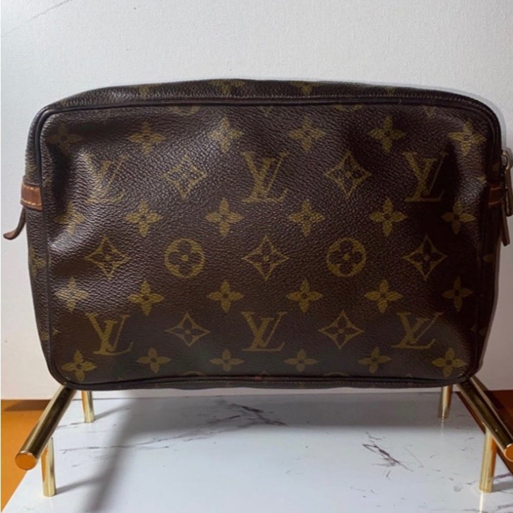 Authentic Louis Vuitton Monogram Compiegne Bag - Picture 5 of 17